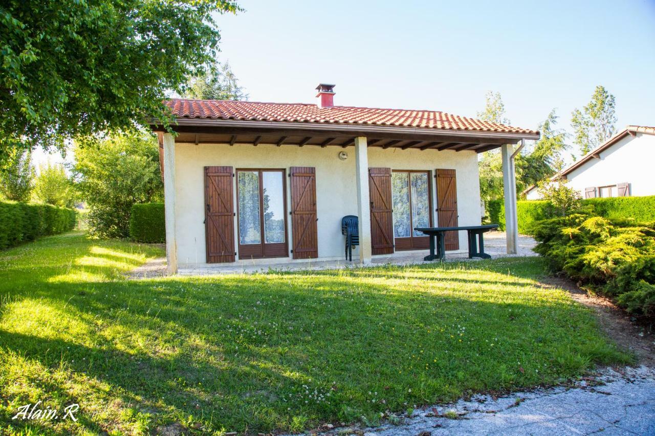 Paradise Challets And Camping Hotell Sarrecave Eksteriør bilde