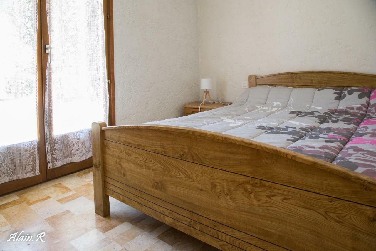 Paradise Challets And Camping Hotell Sarrecave Eksteriør bilde